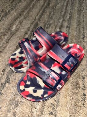 Kids Two-Buckle Slide Sandals in Red, Navy & White